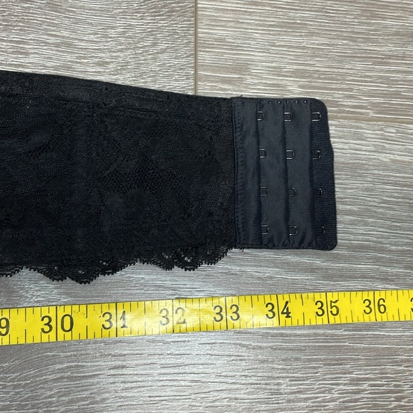 NWOT Torrid Curve Bombshell Everyday Strapless Bra Lightly Lined Underwire 42D - Picture 7 of 16